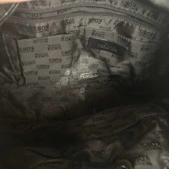 Michael Kors Hobo and wallet - Picture 3 of 8